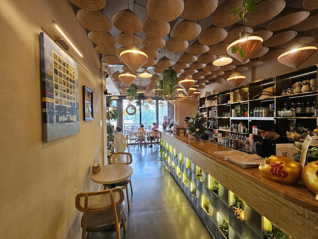 Meraki Café The Cafe Apartment Travel Guide Ho Chi Minh Itinerary