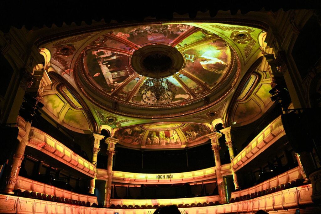 Hanoi Opera House christmas activities in hanoi