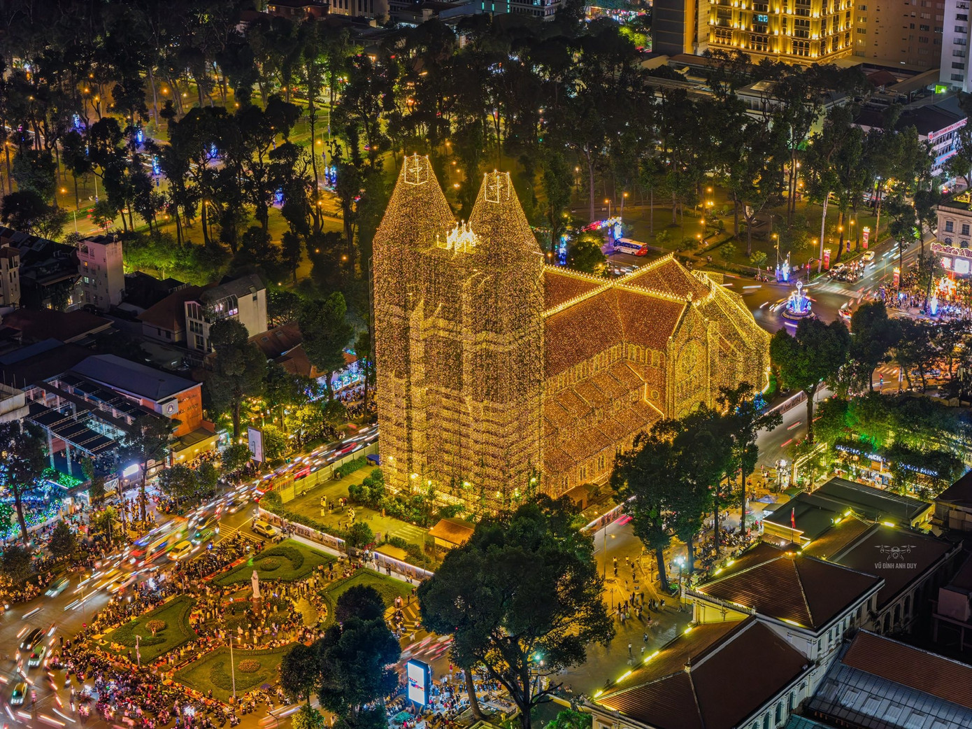 Saigon Notre Dame Cathedral  christmas activities in ho chi minh christmas activities in ho chi minh city 2025 christmas atmosphere in saigon