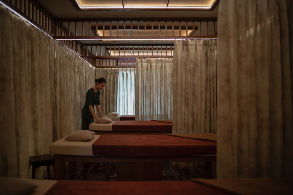 lang spa indoor activities in Saigon