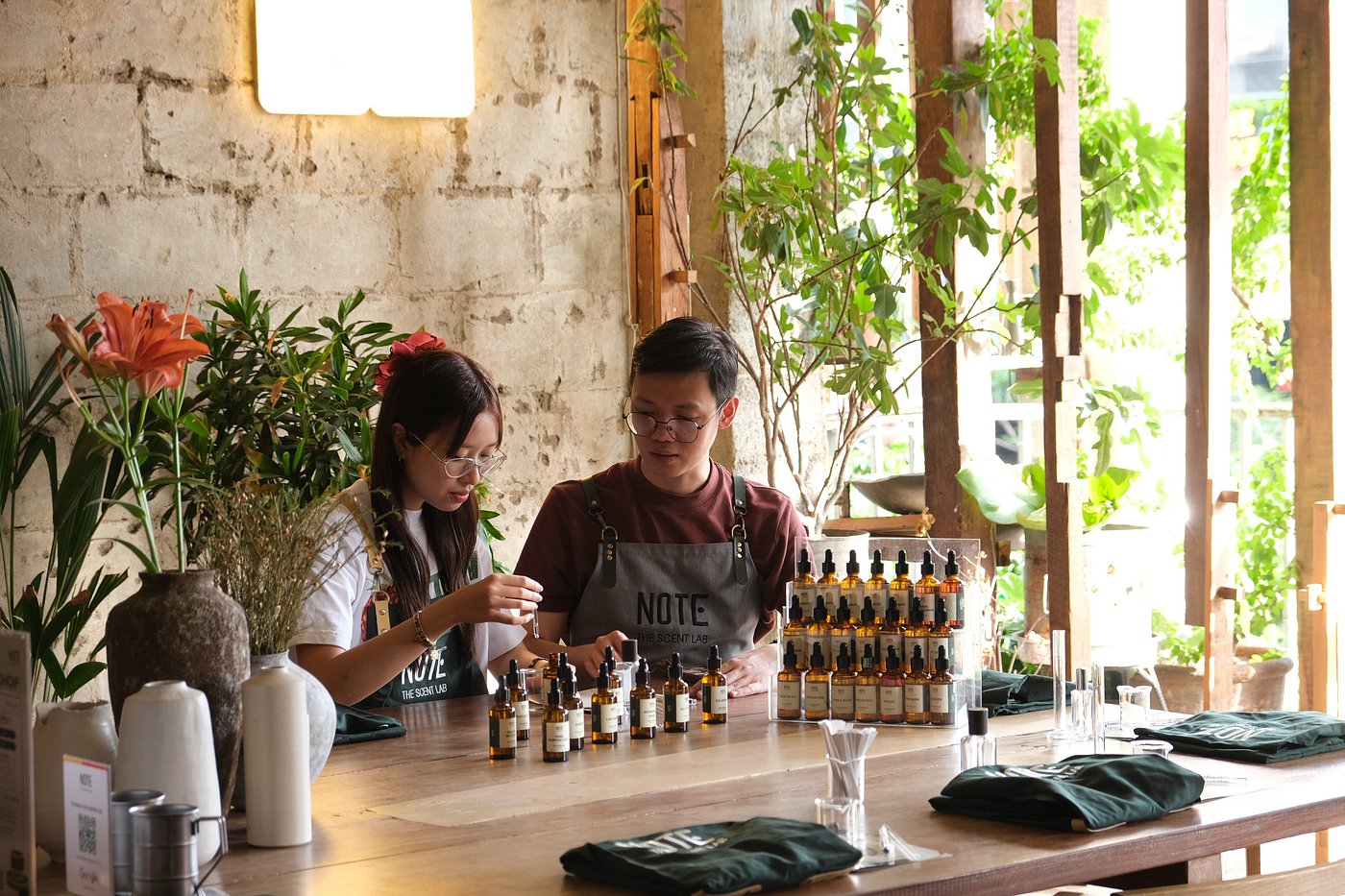 5 Reasons to Try a DIY Perfume Workshop in Vietnam