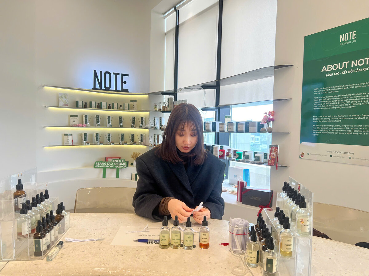 Perfume workshop Vietnam NOTE The Scent Lab   image 1