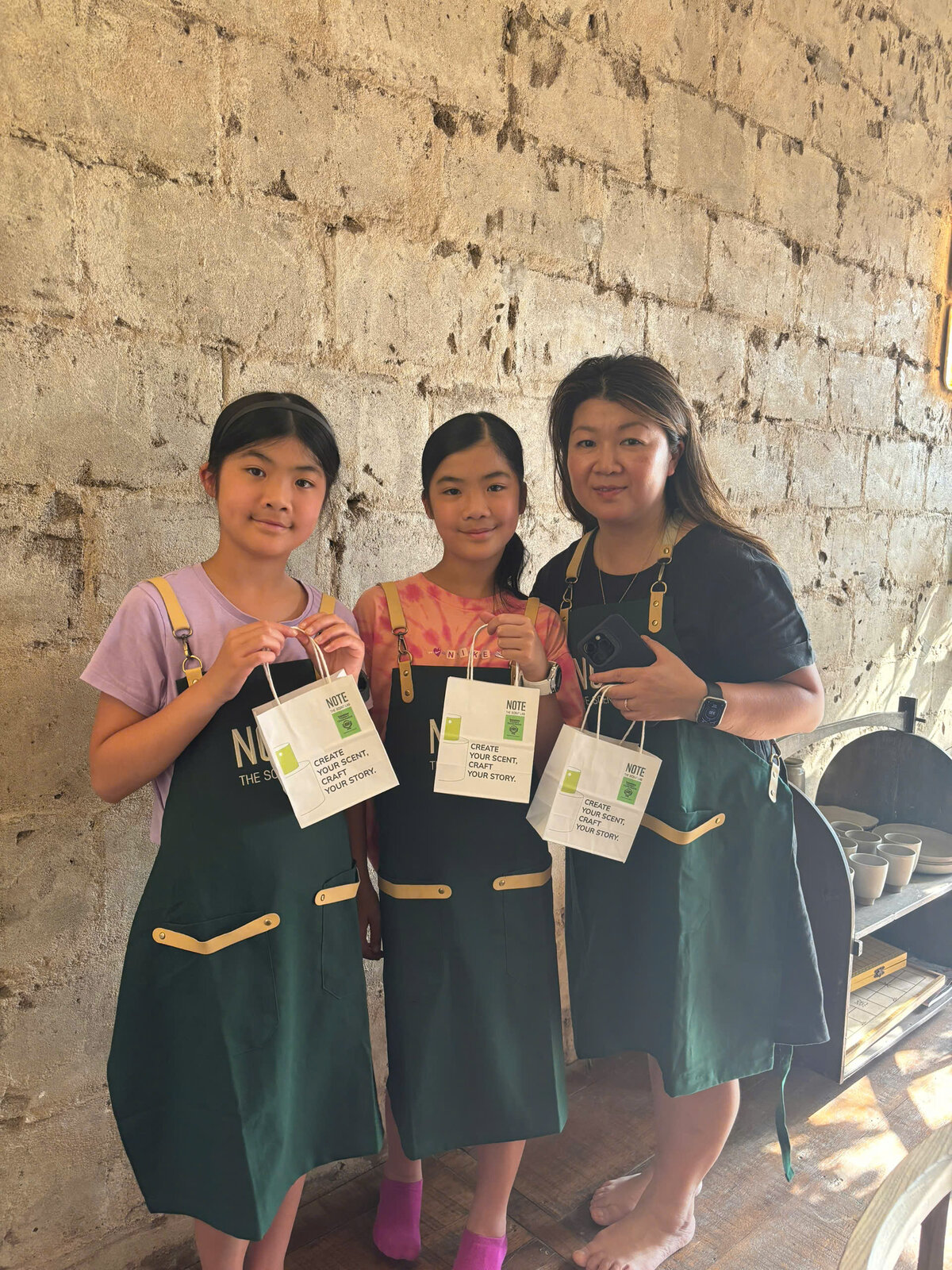 Custom fragrance creative wellness Vietnam take-home souvenir