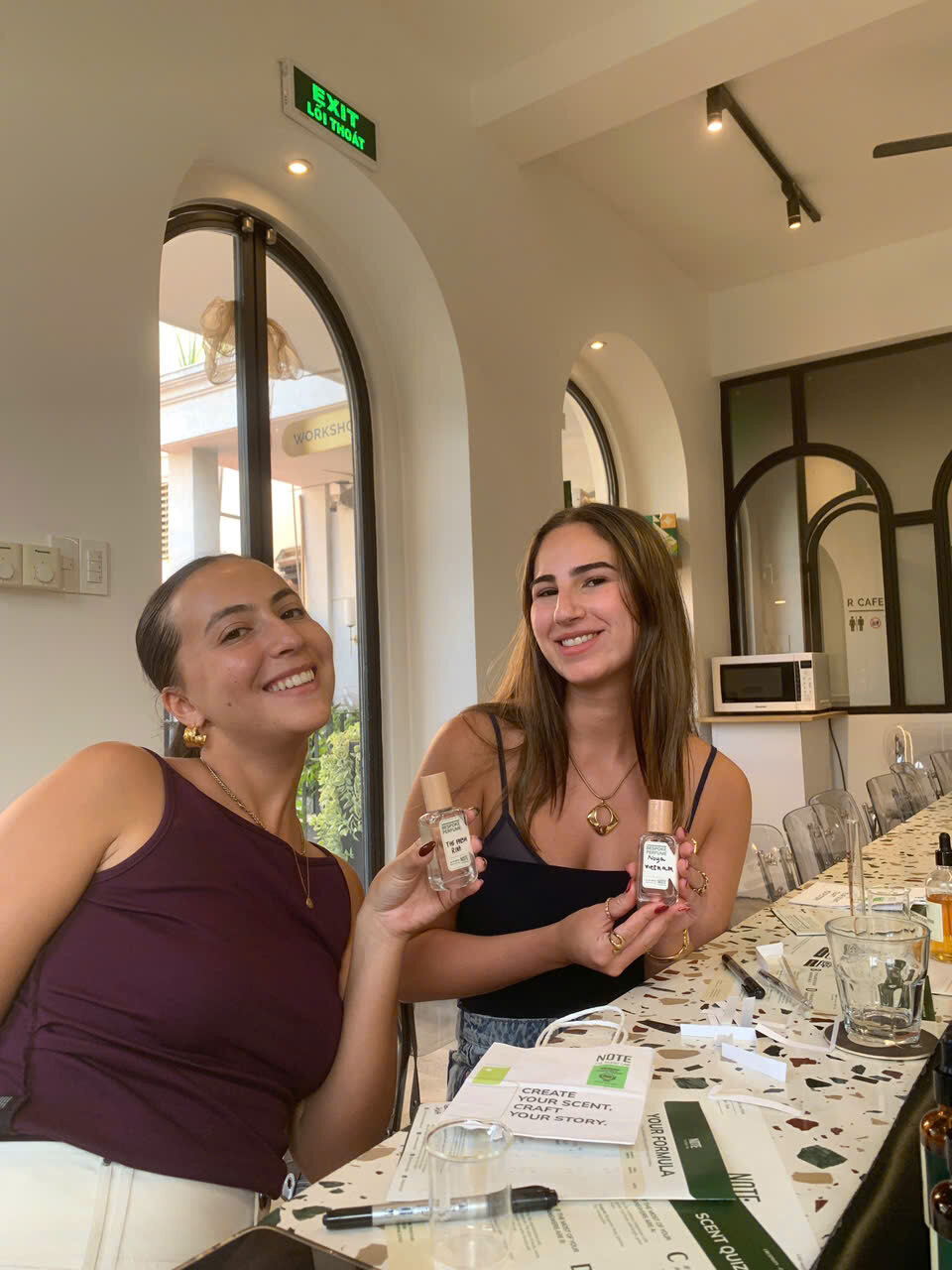 Professional perfume ingredients used in perfume making workshop in Vietnam