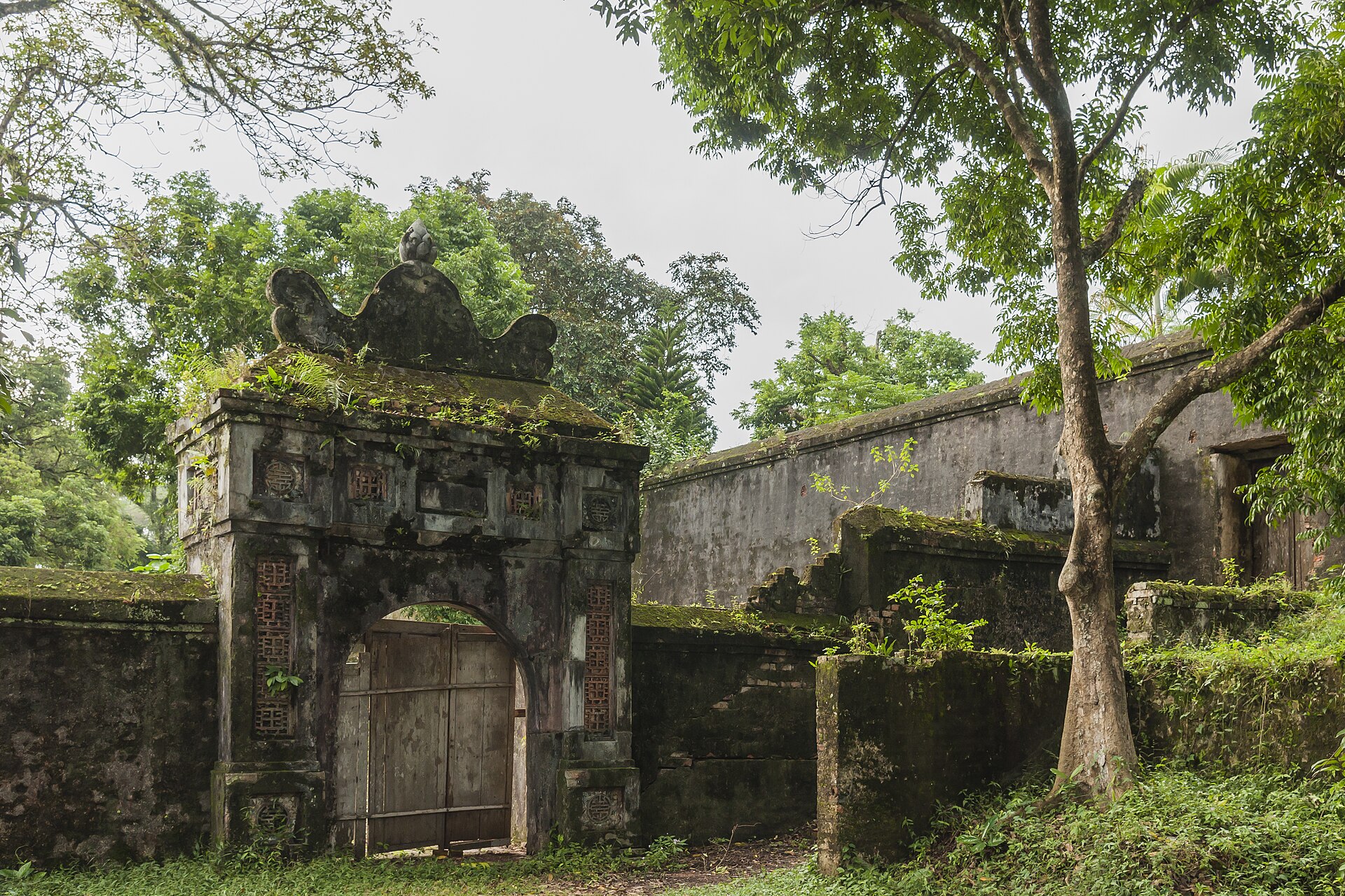 Hue Vietnam Tu Duc tomb  destination scenery for NOTE The Scent Lab
