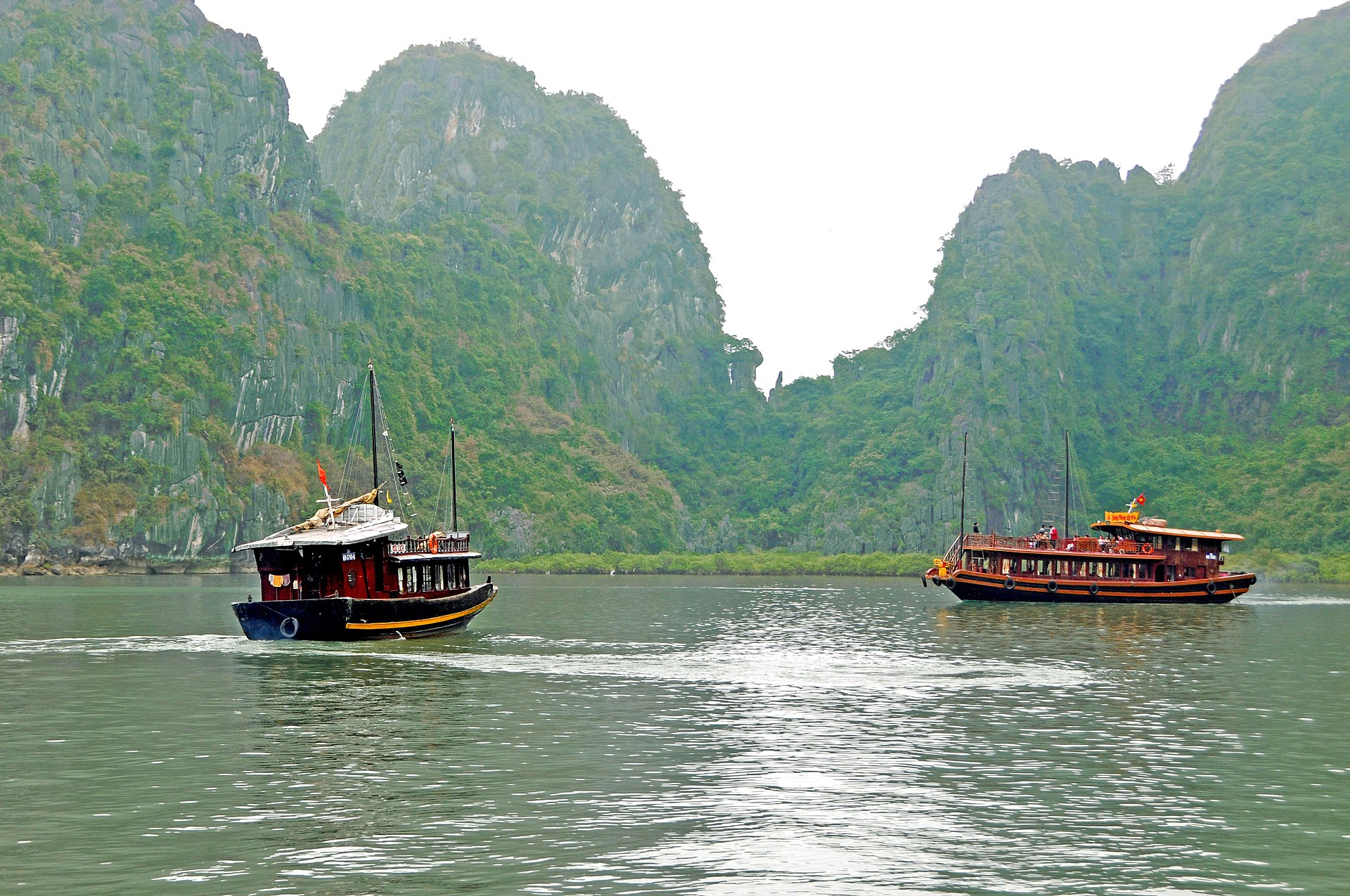 halongfunnelfeatured Perfume Workshop by NOTE The Scent Lab Ha Long Bay Vietnam cruise featured image for NOTE The Scent Lab destination guide ha long to hanoi