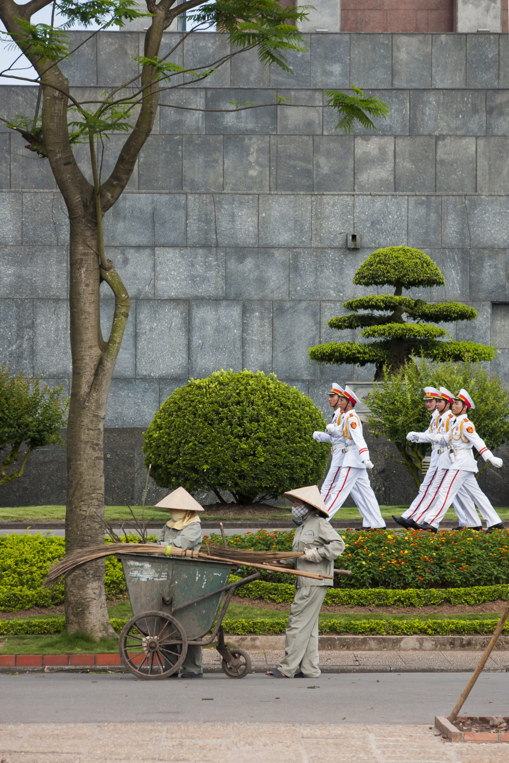 Ho Chi Minh Mausoleum complex, a solemn Hanoi attraction in Ba Dinh district
