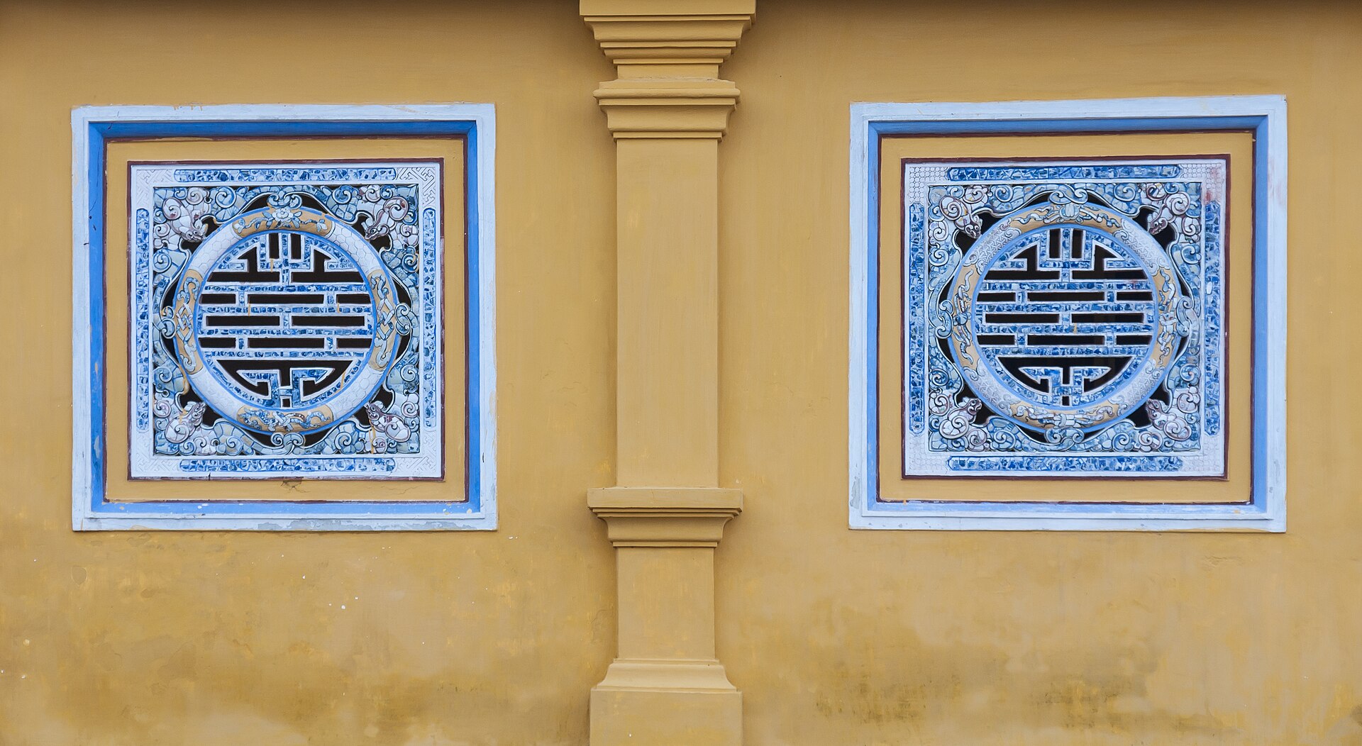 Hue Vietnam Imperial City Citadel  featured image for NOTE The Scent Lab destination guide  hue hidden gems