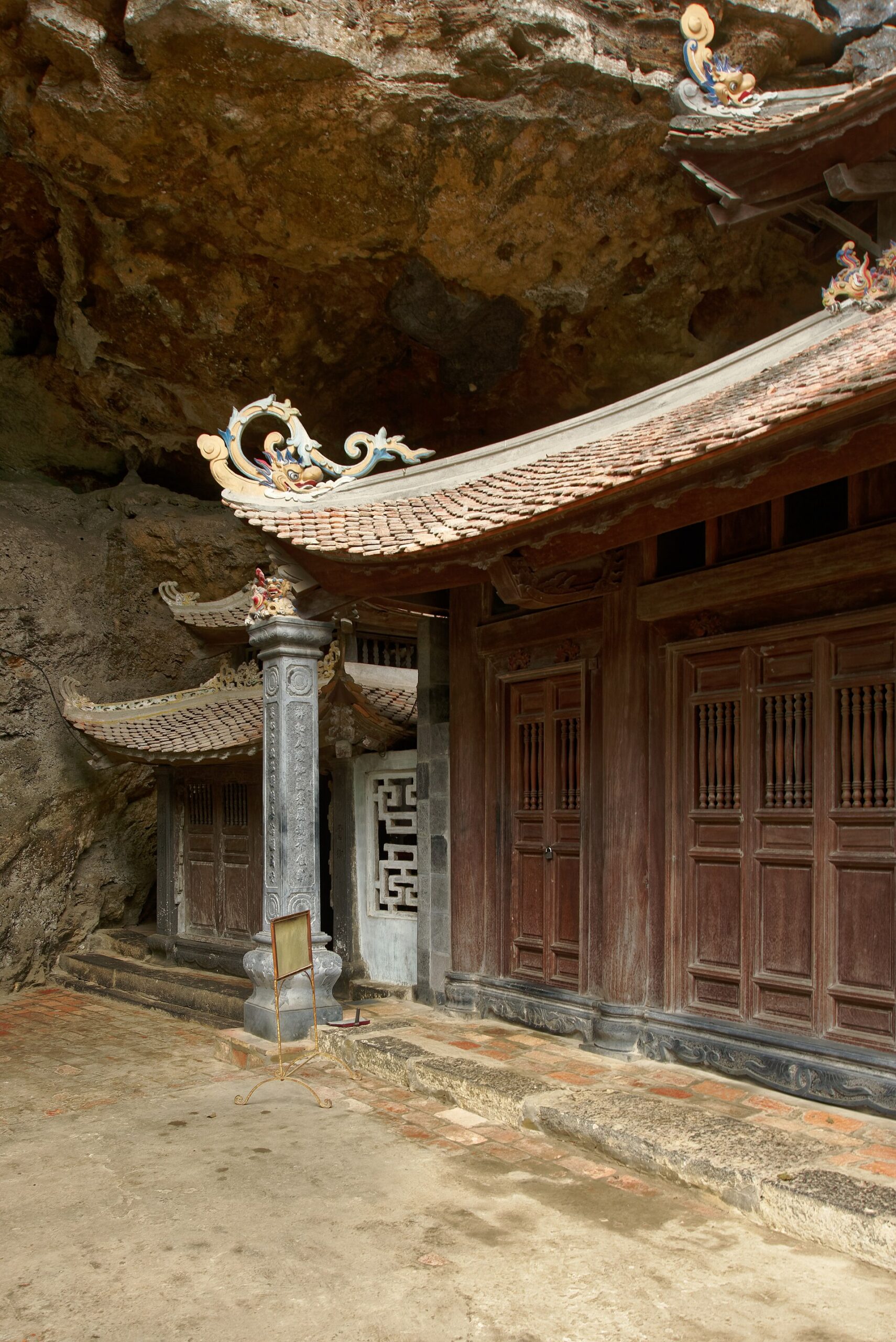 Ninh Binh Vietnam pagoda Bich Dong  featured image for NOTE The Scent Lab destination guide  ninh binh hidden pagodas